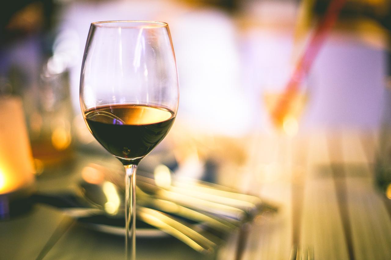 Bordeaux Inn Лоди Екстериор снимка